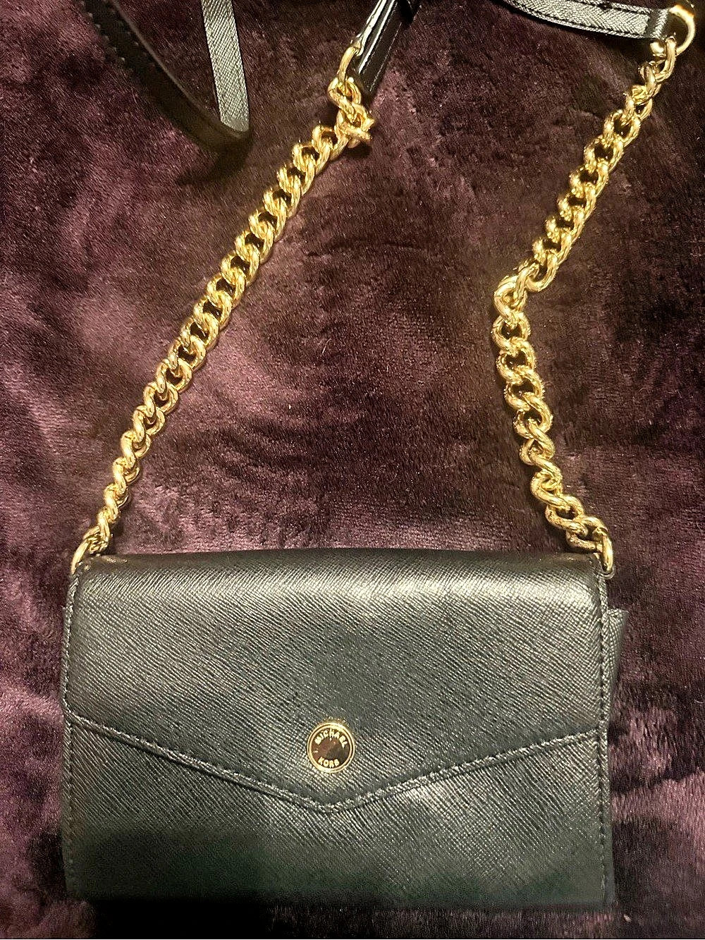 Michael Kors Jet Set Travel Small Saffiano Leather Envelope Smartphone Crossbody
